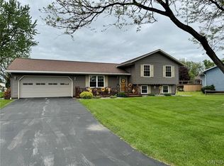 6553 Fairview Ln, Rome, NY 13440