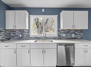 156 SW 2nd St, Madras, OR 97741