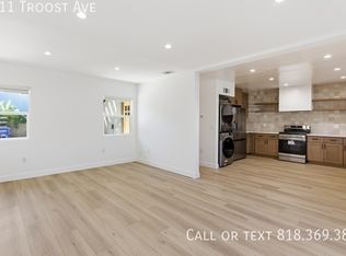5411 Troost Ave, North Hollywood, CA 91601