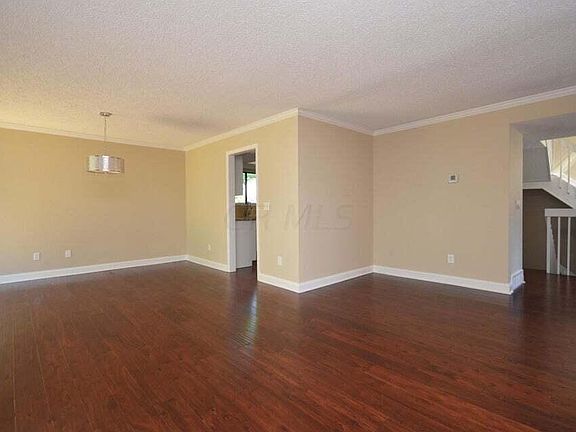 4th image of 4839 Crazy Horse Ln #4