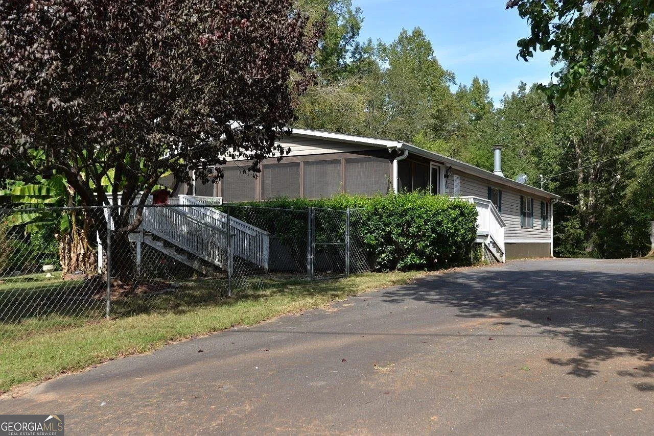 196 Bluegill Rd photo 1