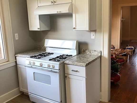 3rd image of 1147 Maryland Ave
