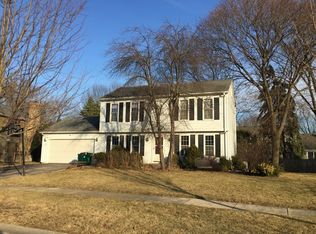 1318 S 12th St, St Charles, IL