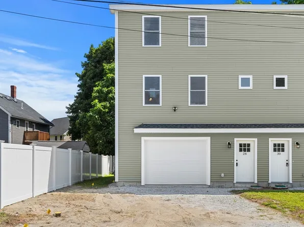 28 Quigley Ave #28, North Chelmsford, MA 01863