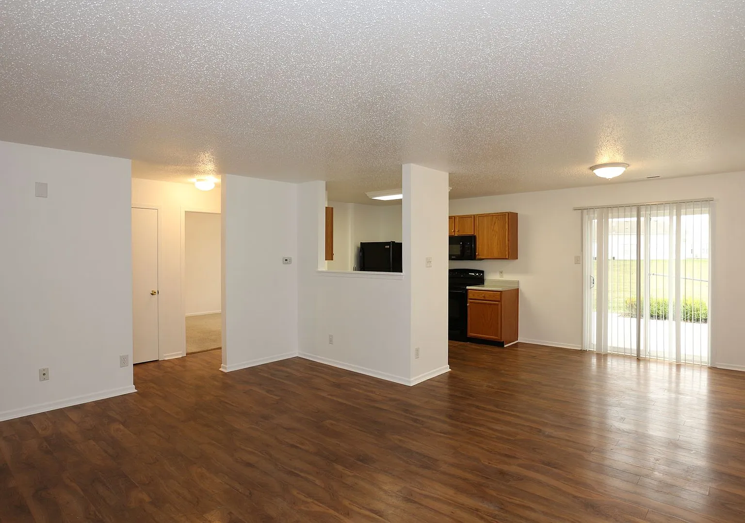 3 Bedroom Moeller Estates Home! — Photo 4