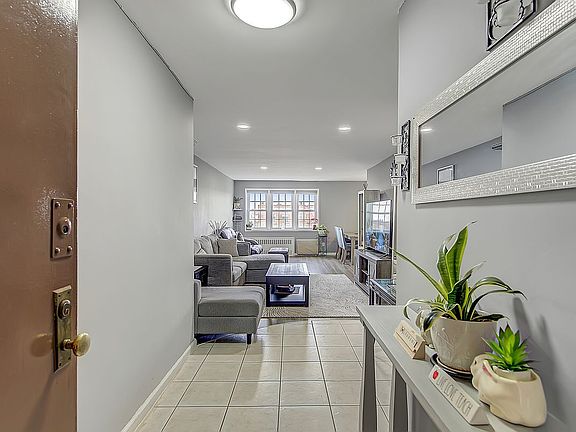 3rd image of 149-30 88th St #6J