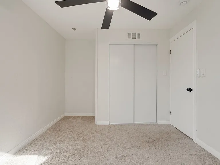 9483 Pennywood Rd — Photo 24