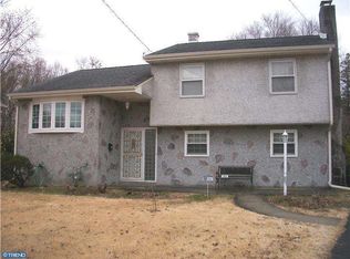 32 Hardwick Dr, Ewing, NJ 08638