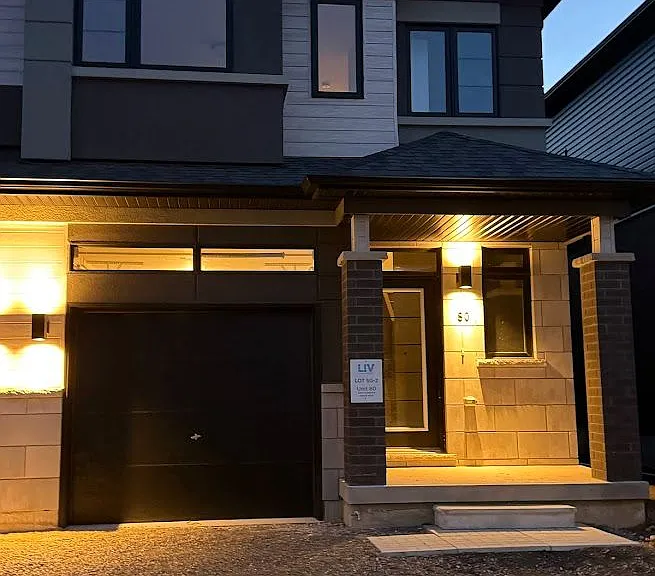660 Colborne St W #80 — Photo 1