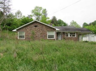1297 Halsey Frk, Grassy Creek, KY 41352