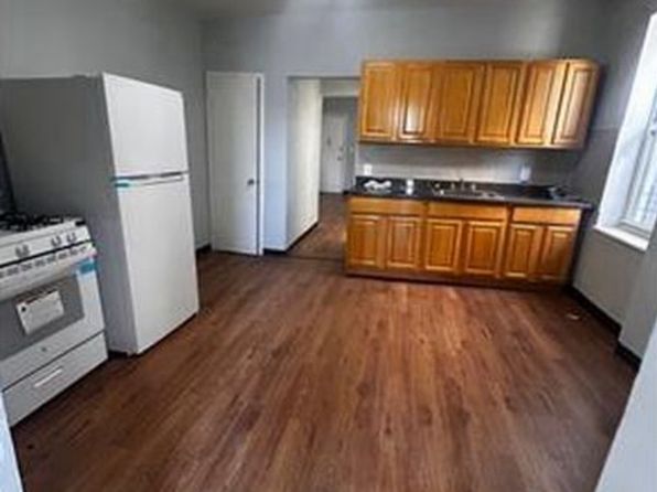 20 Orchard St #3L
