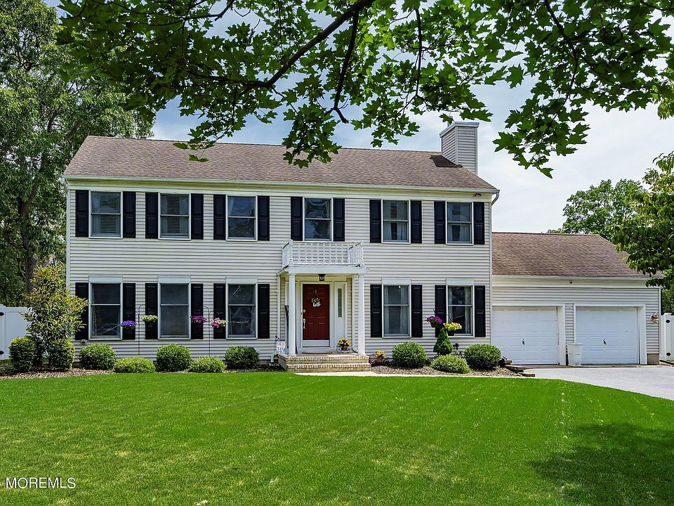 1st image of 117 N Curtis Place