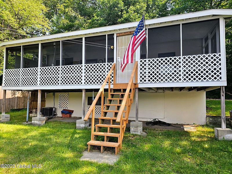 2nd image of 59 Terrace Drive