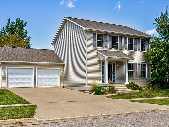 2nd image of 2511 Clayton Dr