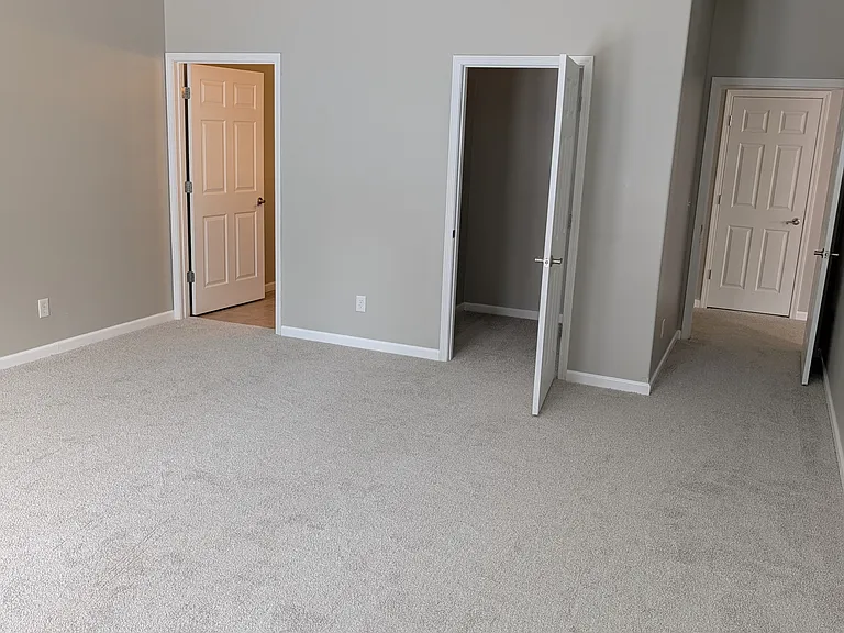 1022 Villa Ct — Photo 12