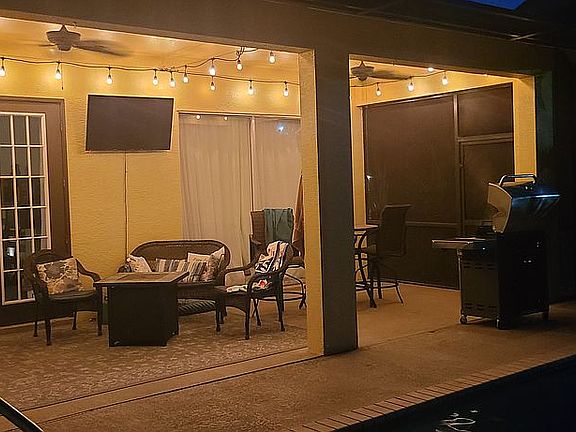 3rd image of 19498 Devonwood Cir
