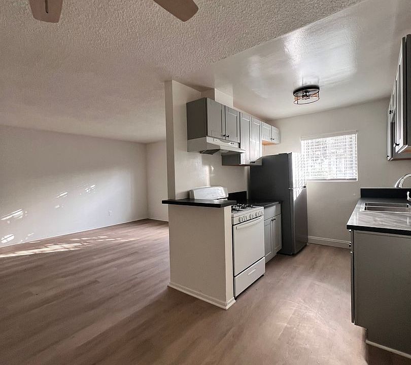 1st image of 537 S Wilton Pl APT 101