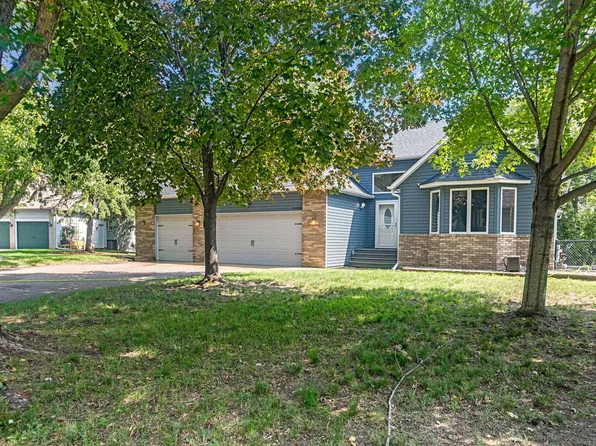 2488 Flandrau St, Saint Paul, MN 55109