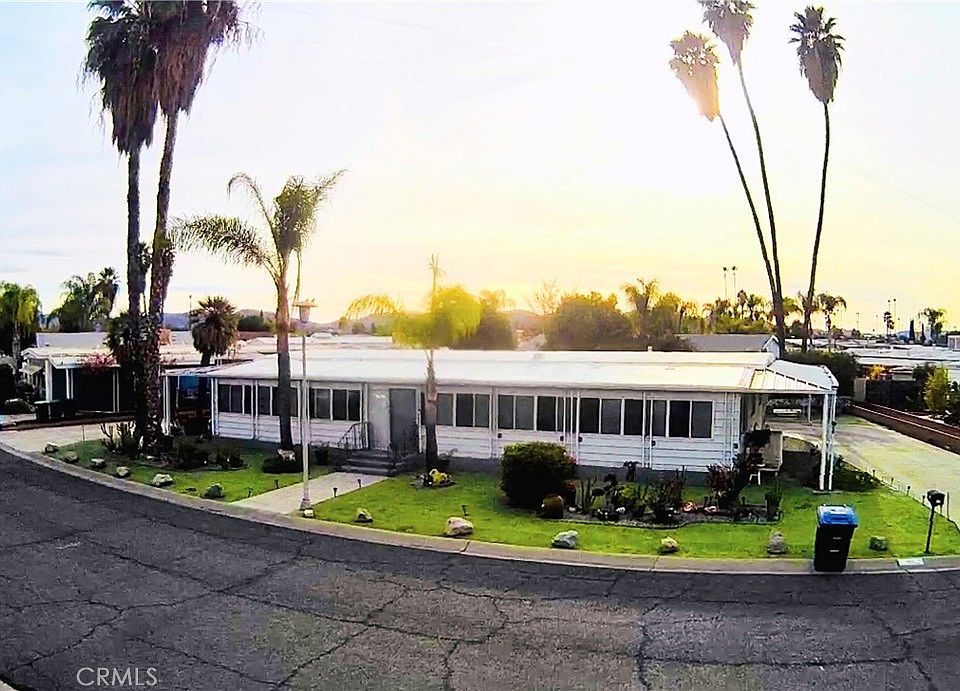 1st image of 151 Santa Clara Cir