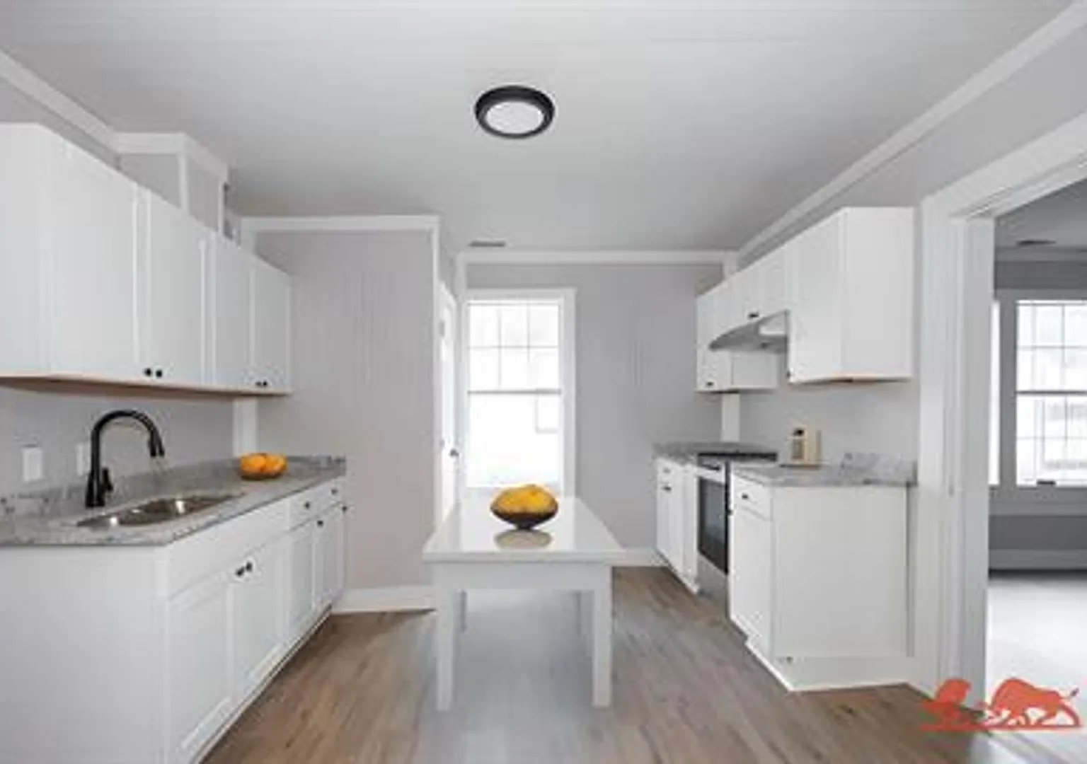 929 Ray St - 2 Bed and 2 Bath — Photo 4