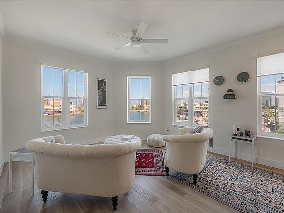5th image of 700 S HARBOUR ISLAND BOULEVARD #713