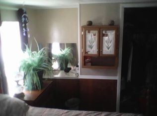 960 E Point Lookout Rd, Au Gres, MI 48703