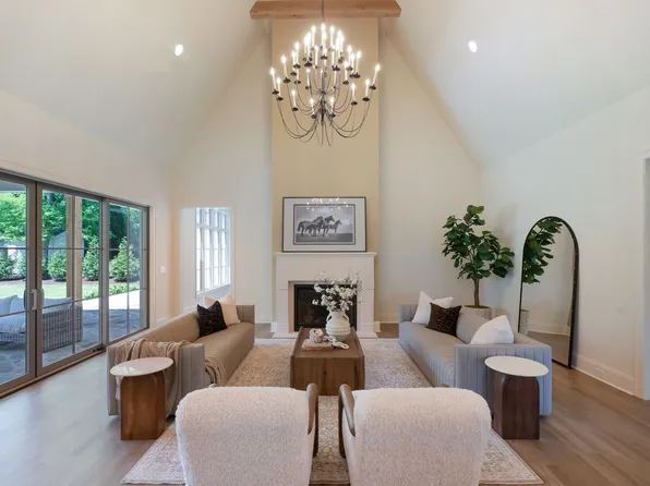 111 Keyway Dr, Nashville, TN 37205