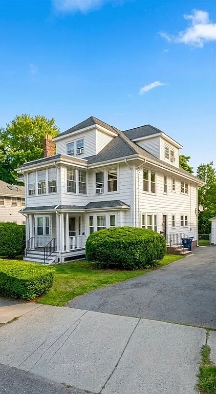6 bed, 2000 sqft, $6,000 — Photo 1