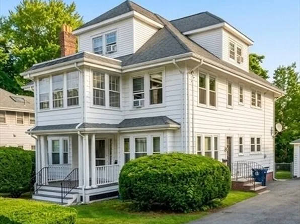 14 Hammondswood Rd, Chestnut Hill, MA