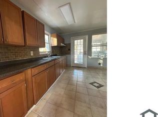 2724 Royston Rd, Charlotte, NC 28208