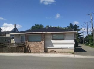 209 N 3rd St, Ishpeming, MI 49849