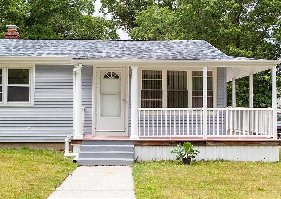 1st image of 1 Tall Oaks Ct