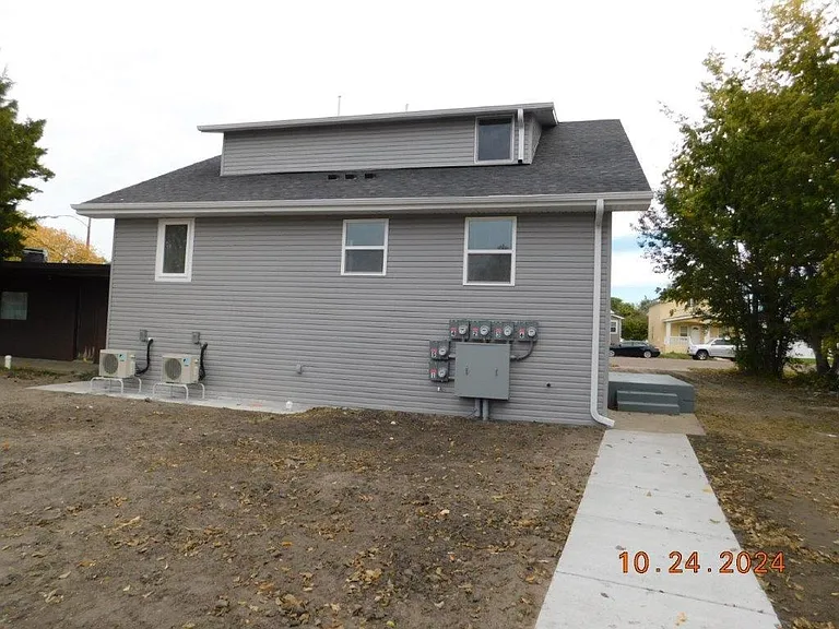 204 S Chestnut St #1 — Photo 3