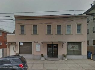 1864 Clove Rd, Staten Island, NY 10304