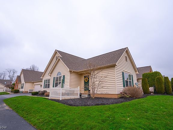 2nd image of 39 Village Ct