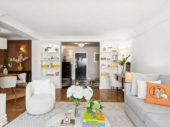 4th image of 120 E 81st St APT 3E