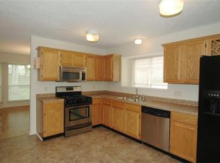 2211 Bennigan St, League City, TX 77573