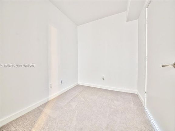 5th image of 4250 Biscayne Blvd APT 1005