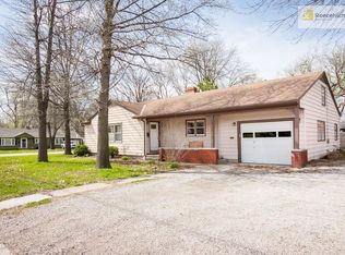 228 W Main St, Gardner, KS 66030