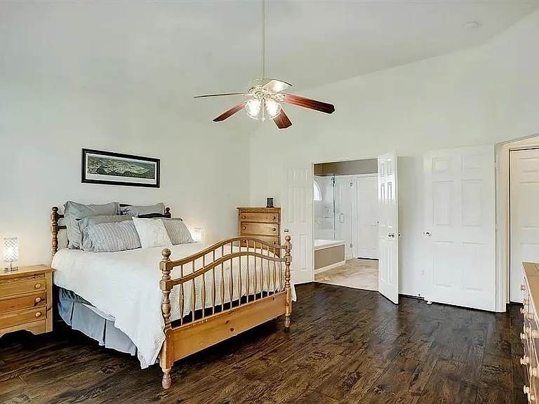 635 Presley Way — Photo 11
