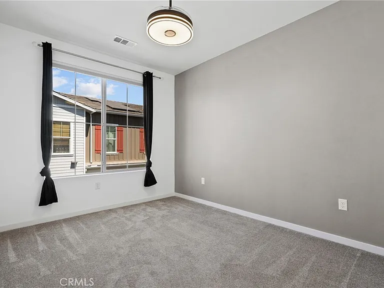 105 Red Brick Dr — Photo 17