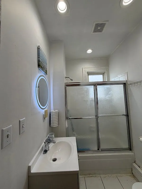 1286 Liberty Ave — Photo 2