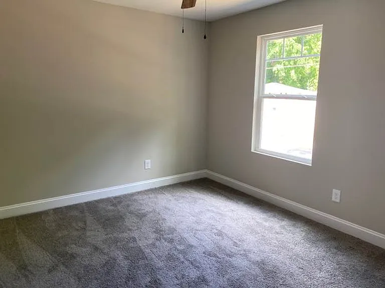 2628 Kenhill Dr — Photo 29