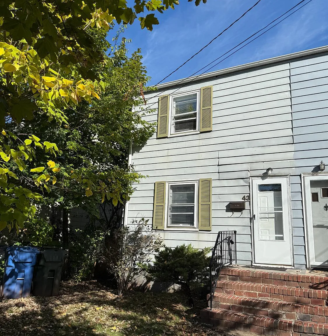2 bed, 1.0 bath, $2,600 — Photo 1