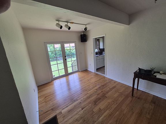 3rd image of 448 Cadagua Ave
