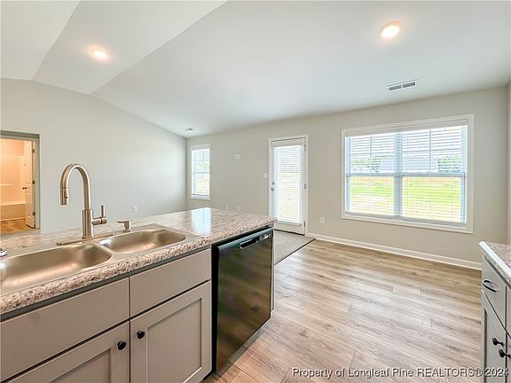 4th image of 267 Emily Lot 32
