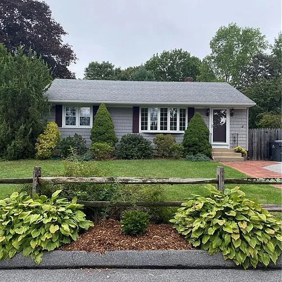 8 Overlook Ave — Photo 1