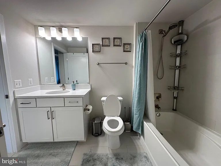 50 Florida Ave NE #222 — Photo 16