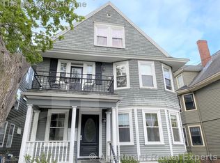52 Maple Ave #1B, Cambridge, MA 02139