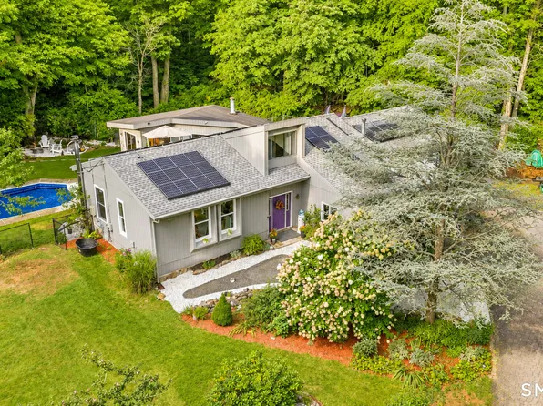 850 Litchfield Turnpike, Bethany, CT 06524